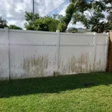 Vinyl Fence Cleaning in Rockledge, FL 2